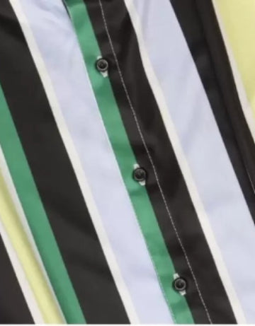 Men Slim Fit Striped Cut Away Collar Casual Shirt